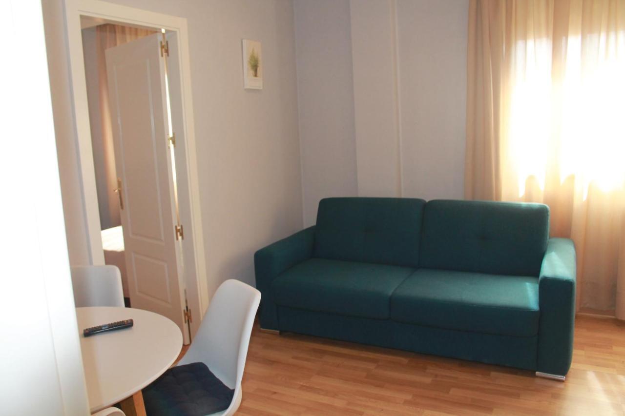 Hotel Torre Del Oro La Rinconada Kültér fotó
